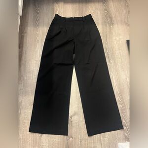 Women's LOFT Versa Seasonless Stretch Double Pleat Wide Leg Pants- Size 4